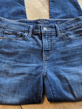 Lucky Brand Medium Wash Distressed Mid Rise AVA Crop denim Blue Jeans, Size 8,29